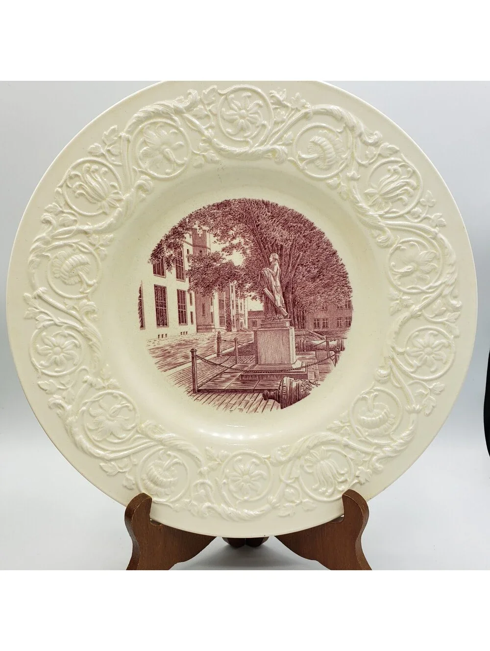VTG Wedgwood Virginia Military Inst. Plate Houdin's Statue of Washington 1st. Ed